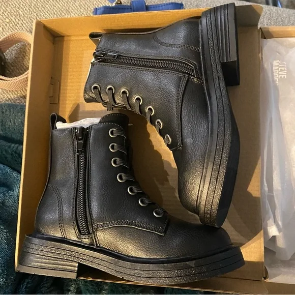 Kids Black Boot with Colorful Patches Steve Madden Sz 9 Unisex New - Picture 6 of 8